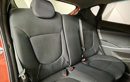 Hyundai Solaris II рестайлинг, 2011 год, 597 000 рублей, 15 фотография