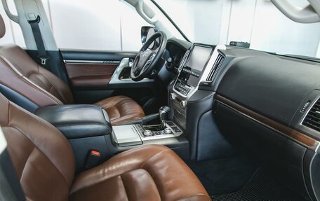 Toyota Land Cruiser 200, 2016 год, 5 400 000 рублей, 15 фотография