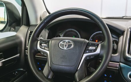 Toyota Land Cruiser 200, 2016 год, 5 400 000 рублей, 18 фотография
