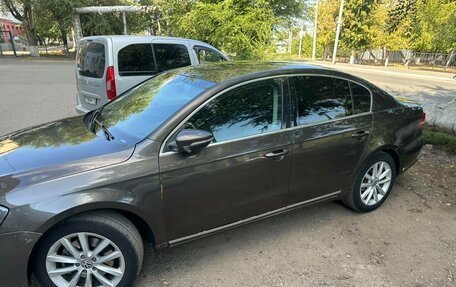 Volkswagen Passat B7, 2013 год, 750 000 рублей, 3 фотография