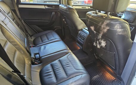 Volkswagen Touareg III, 2013 год, 2 890 000 рублей, 25 фотография