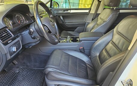Volkswagen Touareg III, 2013 год, 2 890 000 рублей, 22 фотография