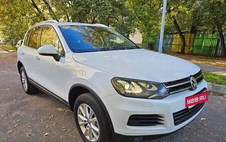 Volkswagen Touareg III, 2013 год, 2 890 000 рублей, 3 фотография