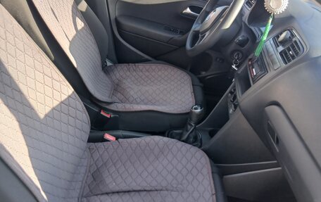 Volkswagen Polo VI (EU Market), 2018 год, 850 000 рублей, 5 фотография
