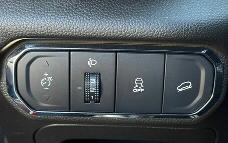 Haval Jolion, 2023 год, 1 999 000 рублей, 34 фотография
