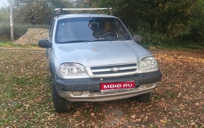 Chevrolet Niva I рестайлинг, 2005 год, 247 000 рублей, 1 фотография