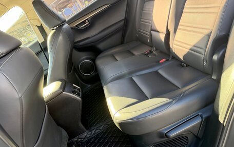 Lexus NX I, 2015 год, 2 500 000 рублей, 12 фотография
