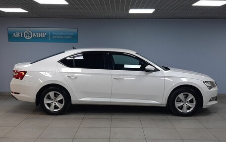 Skoda Superb III рестайлинг, 2019 год, 2 000 000 рублей, 4 фотография