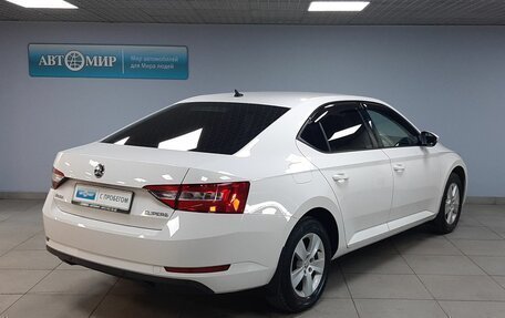 Skoda Superb III рестайлинг, 2019 год, 2 000 000 рублей, 5 фотография