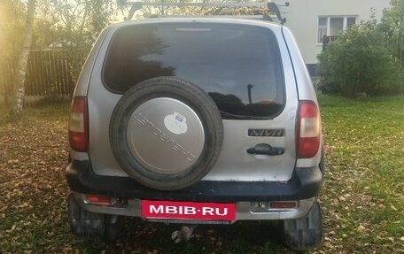 Chevrolet Niva I рестайлинг, 2005 год, 247 000 рублей, 3 фотография
