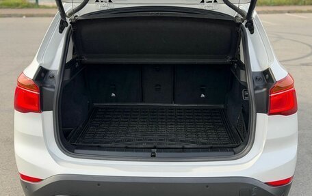 BMW X1, 2018 год, 2 400 000 рублей, 24 фотография