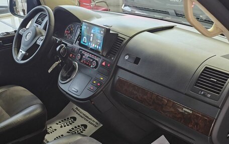 Volkswagen Multivan T5, 2013 год, 2 899 000 рублей, 24 фотография