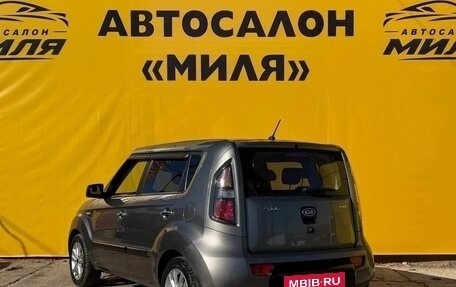KIA Soul I рестайлинг, 2011 год, 820 000 рублей, 3 фотография