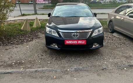 Toyota Camry, 2014 год, 1 750 000 рублей, 14 фотография