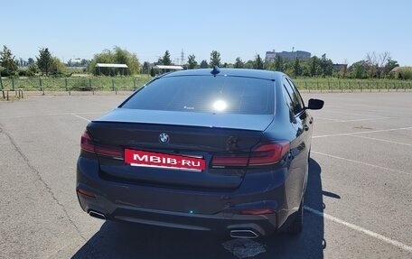 BMW 5 серия, 2018 год, 4 400 000 рублей, 4 фотография