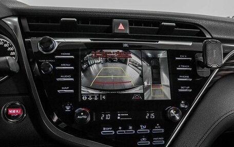 Toyota Camry, 2020 год, 3 120 000 рублей, 14 фотография