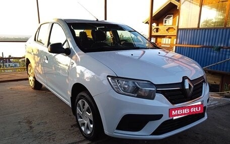 Renault Logan II, 2019 год, 465 000 рублей, 2 фотография