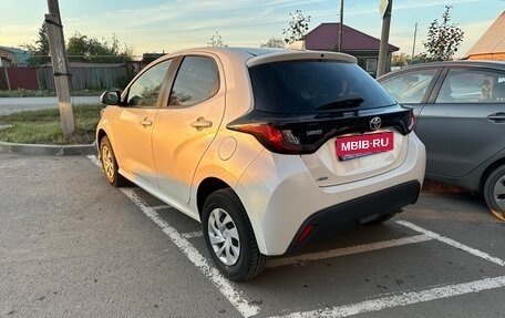 Toyota Yaris, 2020 год, 1 270 000 рублей, 4 фотография