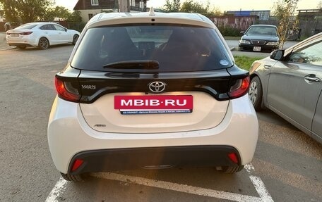 Toyota Yaris, 2020 год, 1 270 000 рублей, 5 фотография