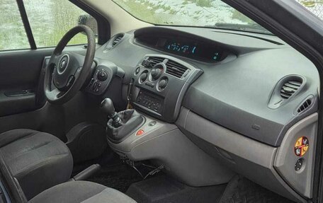Renault Scenic III, 2006 год, 290 000 рублей, 10 фотография