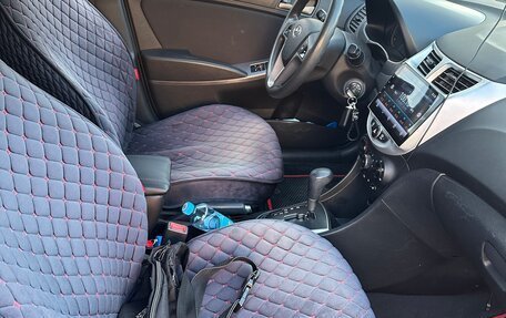 Hyundai Solaris II рестайлинг, 2015 год, 915 000 рублей, 14 фотография