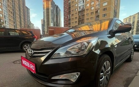 Hyundai Solaris II рестайлинг, 2016 год, 900 000 рублей, 5 фотография