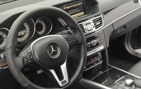 Mercedes-Benz E-Класс, 2013 год, 2 450 000 рублей, 23 фотография