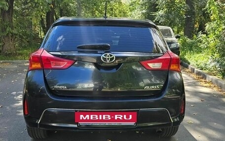 Toyota Auris II, 2013 год, 1 000 000 рублей, 3 фотография
