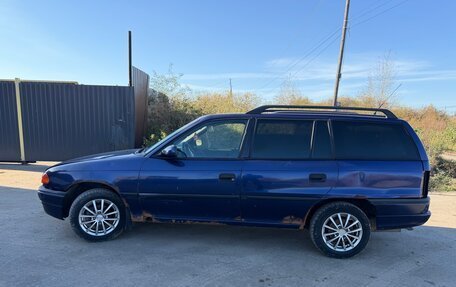 Opel Astra F, 1997 год, 100 000 рублей, 3 фотография