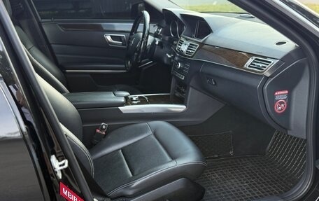 Mercedes-Benz E-Класс, 2015 год, 1 815 000 рублей, 19 фотография