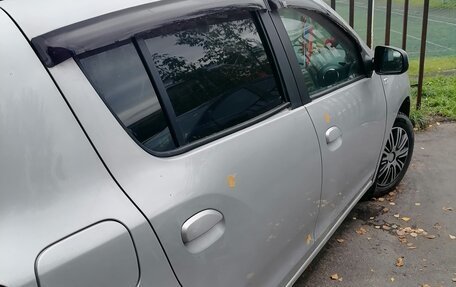 Renault Sandero II рестайлинг, 2014 год, 600 000 рублей, 9 фотография