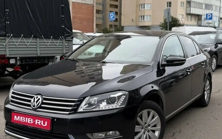 Volkswagen Passat B7, 2014 год, 1 099 000 рублей, 1 фотография