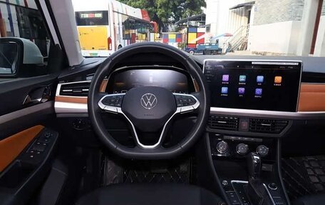 Volkswagen Bora, 2023 год, 1 125 000 рублей, 10 фотография