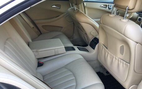 Mercedes-Benz CLS, 2006 год, 1 100 000 рублей, 10 фотография