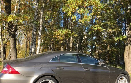 Mercedes-Benz CLS, 2006 год, 1 100 000 рублей, 17 фотография