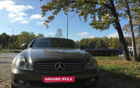 Mercedes-Benz CLS, 2006 год, 1 100 000 рублей, 20 фотография