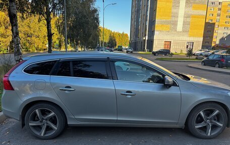 Volvo V60 I, 2013 год, 950 000 рублей, 5 фотография