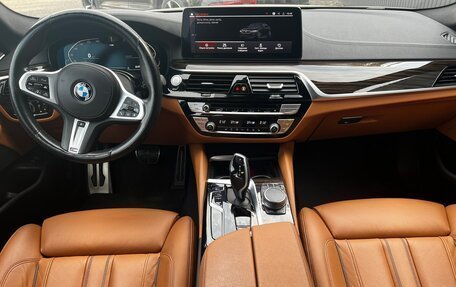BMW 5 серия, 2020 год, 4 750 000 рублей, 5 фотография