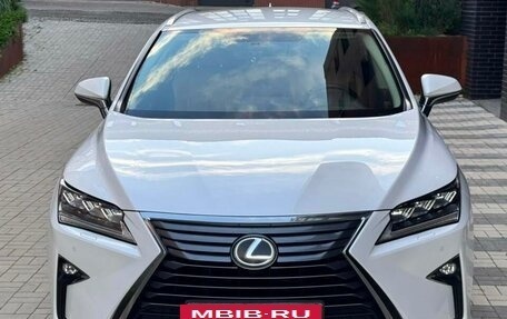 Lexus RX IV рестайлинг, 2017 год, 3 790 000 рублей, 2 фотография