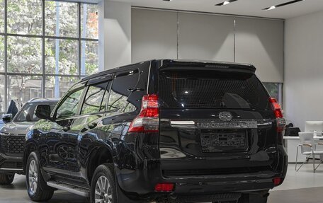 Toyota Land Cruiser Prado 150 рестайлинг 2, 2014 год, 3 599 000 рублей, 4 фотография
