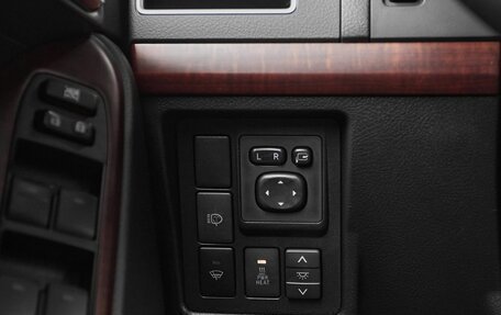 Toyota Land Cruiser Prado 150 рестайлинг 2, 2014 год, 3 599 000 рублей, 18 фотография