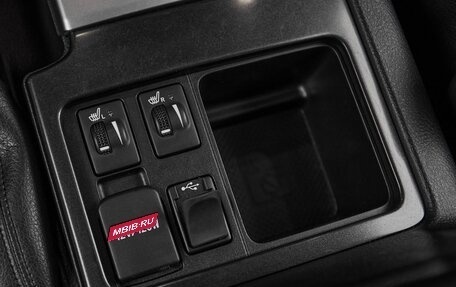 Toyota Land Cruiser Prado 150 рестайлинг 2, 2014 год, 3 599 000 рублей, 23 фотография