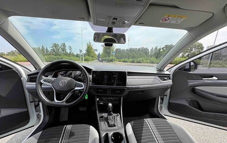 Volkswagen Bora, 2023 год, 1 050 000 рублей, 9 фотография