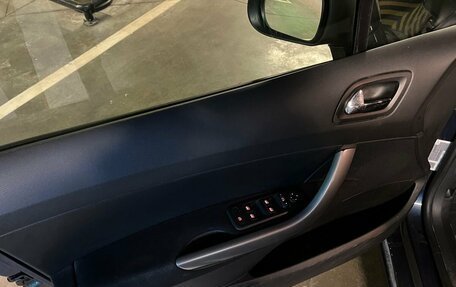 Peugeot 408 I рестайлинг, 2013 год, 359 000 рублей, 8 фотография