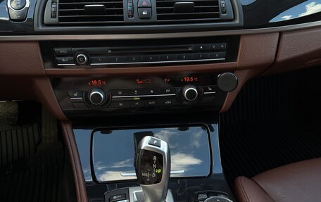BMW 5 серия, 2016 год, 2 300 000 рублей, 18 фотография