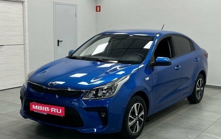 KIA Rio IV, 2018 год, 1 240 000 рублей, 4 фотография