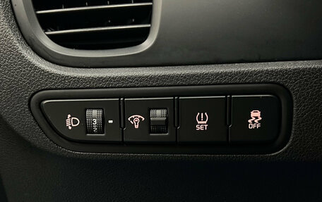 KIA Rio IV, 2018 год, 1 240 000 рублей, 10 фотография