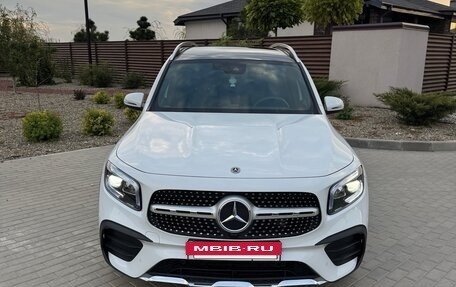 Mercedes-Benz GLB, 2020 год, 4 200 000 рублей, 3 фотография
