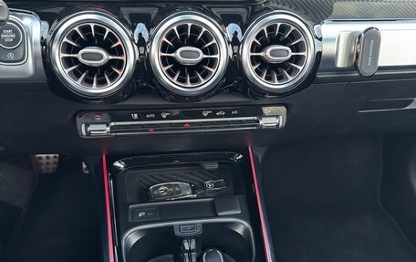 Mercedes-Benz GLB, 2020 год, 4 200 000 рублей, 7 фотография