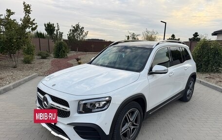 Mercedes-Benz GLB, 2020 год, 4 200 000 рублей, 14 фотография